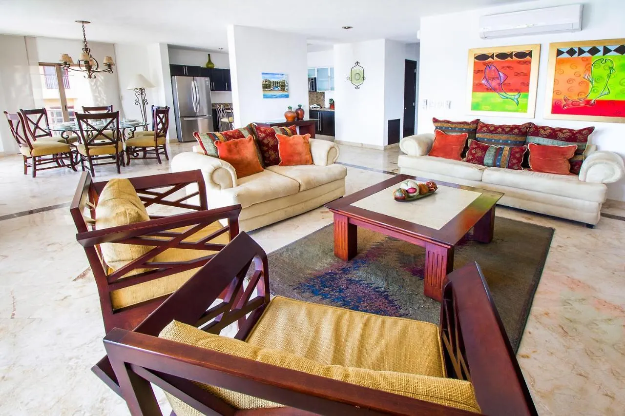 Corto Maltes 205 Ocean Front 2 Bdrs Apt Mexico